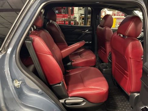 Used 2023 MAZDA CX-9 Carbon Edition image 14