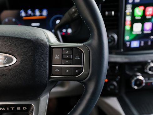 Used 2024 Ford F250 Limited image 16