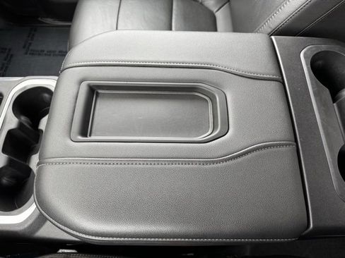 Used 2019 Chevrolet Silverado 1500 LTZ image 18