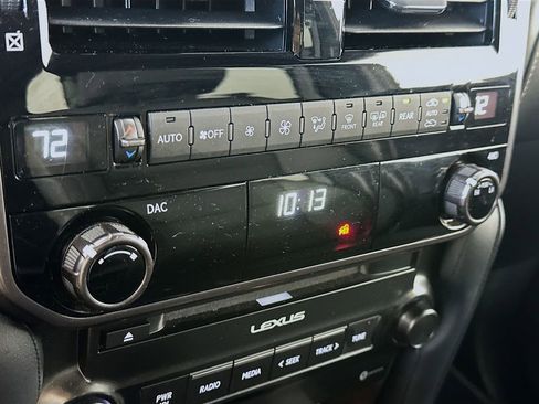 Used 2022 Lexus GX 460 w/ Black Line Special Edition AWD/4WD image 18