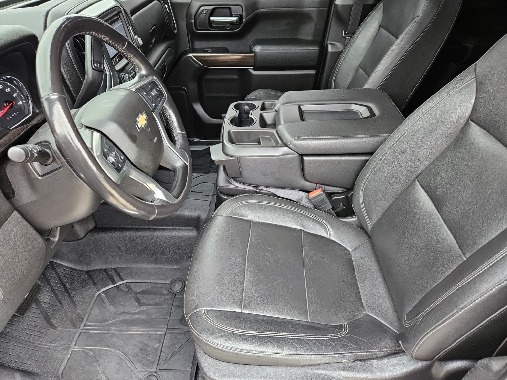 Used 2019 Chevrolet Silverado 1500 LT w/ Texas Edition AWD/4WD image 13