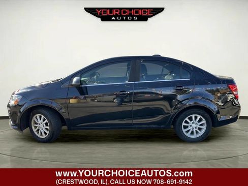 Used 2017 Chevrolet Sonic LT w/ Convenience Package image 2