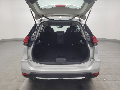 Used 2019 Nissan Rogue S FWD image 29