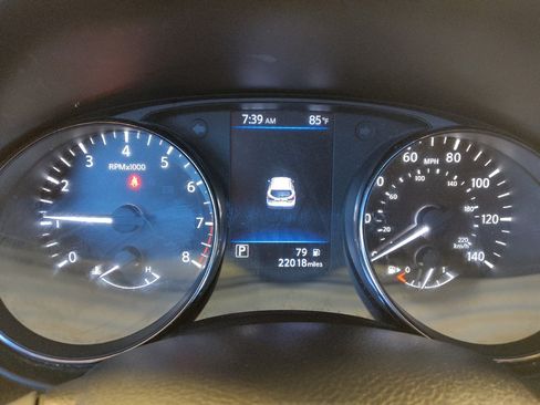 Used 2021 Nissan Rogue Sport SV FWD image 23