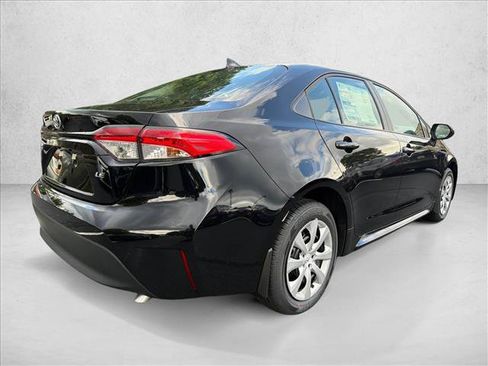 New 2026 Toyota Corolla LE FWD image 3