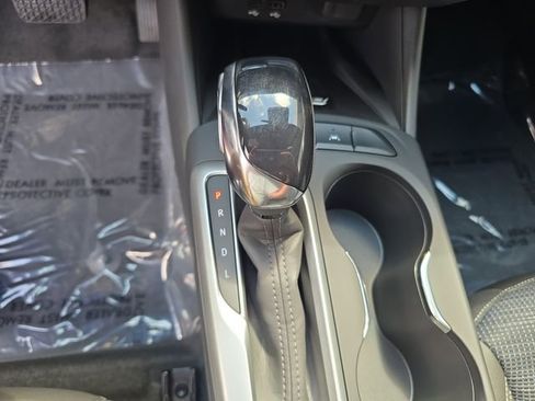 New 2026 Buick Envista Sport Touring FWD image 23