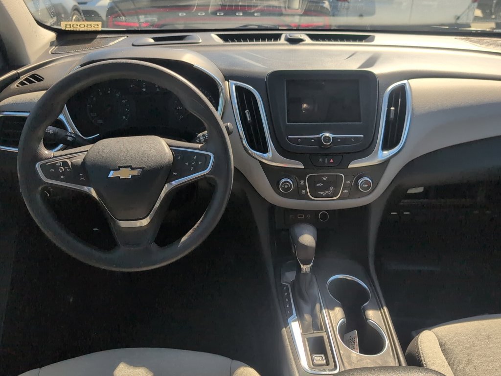 Used 2022 Chevrolet Equinox LS FWD image 9