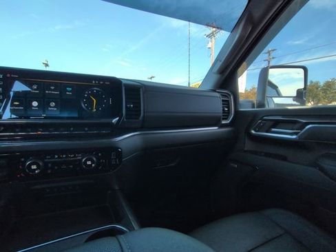 Certified 2024 Chevrolet Silverado 2500 LTZ w/ LTZ Texas Edition image 3