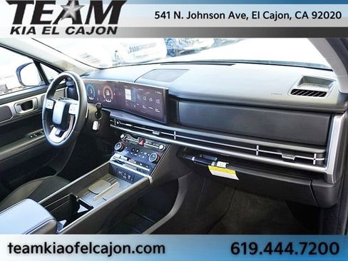 Used 2024 Hyundai Santa Fe SEL image 10