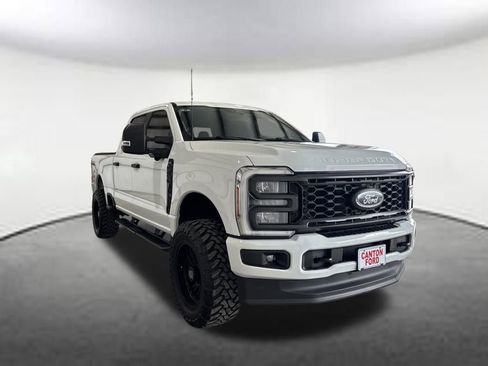 Used 2024 Ford F250 XL w/ STX Appearance Package image 6