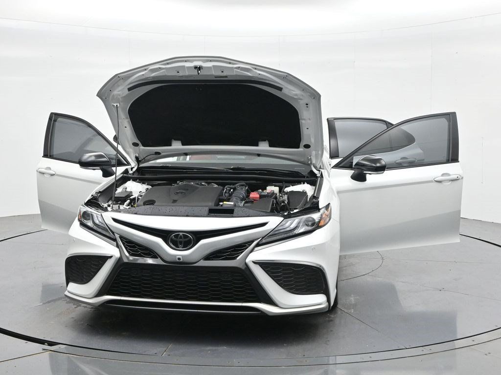 Used 2022 Toyota Camry XSE w/ Navigation Package FWD image 35