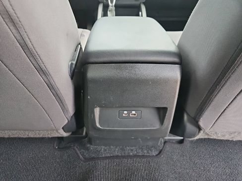Used 2023 Nissan Frontier SV AWD/4WD image 31