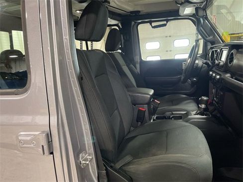 Certified 2020 Jeep Gladiator Sport image 23