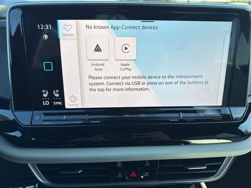 New 2026 Volkswagen Atlas Cross Sport SEL Premium R-Line image 30