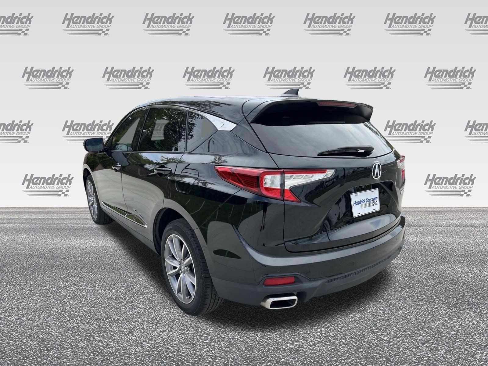 Used 2023 Acura RDX w/ Technology Package FWD image 9