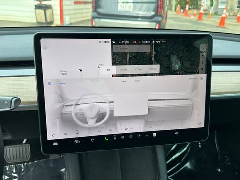 Used 2022 Tesla Model 3 Long Range AWD/4WD image 29