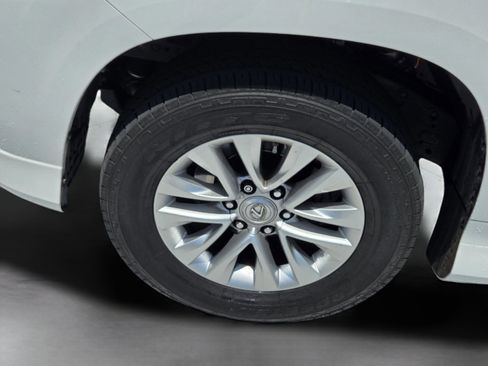 Used 2019 Lexus GX 460 Premium AWD/4WD image 11