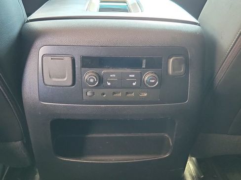 Used 2019 GMC Yukon Denali w/ Open Road Package RWD image 14