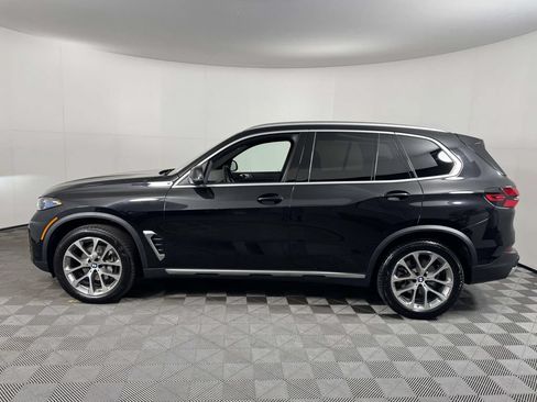 Used 2026 BMW X5 xDrive40i w/ Premium Package AWD/4WD image 11