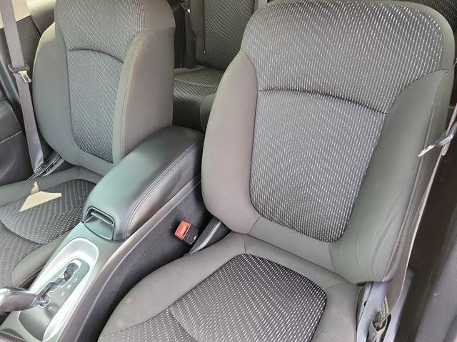 Used 2019 Dodge Journey SE FWD image 5