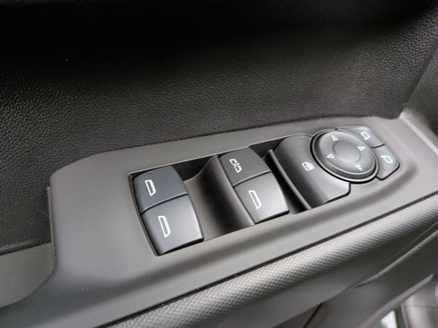 Used 2025 Chevrolet Silverado 1500 Custom Trail Boss w/ LPO, Dark Essentials Package image 30