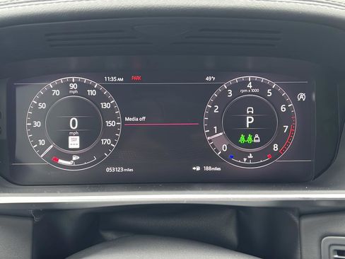 Used 2020 Land Rover Range Rover HSE image 29