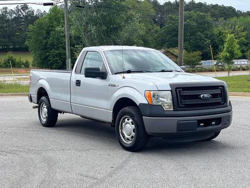 Used 2013 Ford F150 XL w/ Trailer Tow Pkg RWD image 3