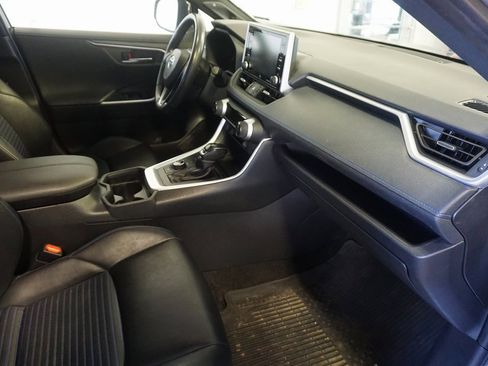 Used 2020 Toyota RAV4 XSE w/ XSE Grade Weather Package image 25
