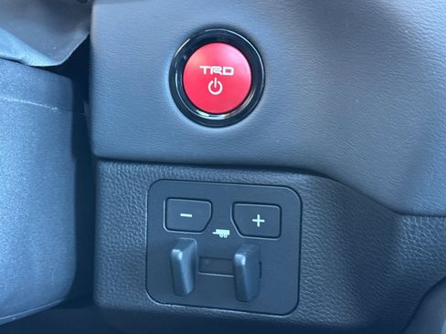 New 2026 Toyota Sequoia Platinum image 23