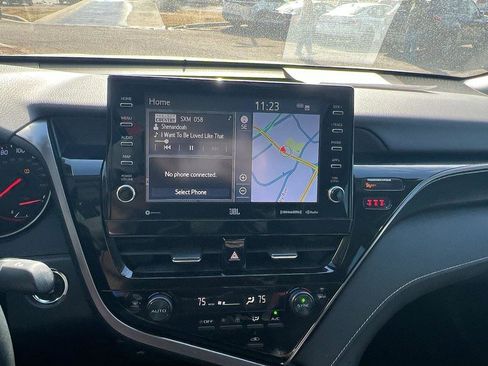 Used 2023 Toyota Camry XSE image 22