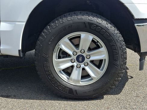 Used 2018 Ford F150 XLT AWD/4WD image 9
