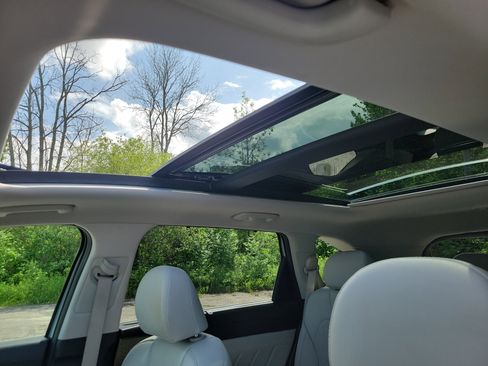 Used 2023 Kia Sorento SX Prestige w/ Panoramic Sunroof Package AWD/4WD image 29