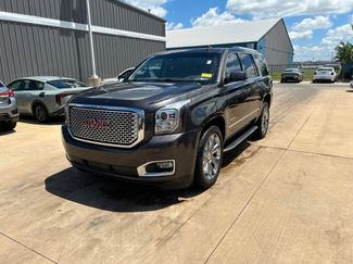 Used 2015 GMC Yukon Denali w/ Open Road Package AWD/4WD video 1