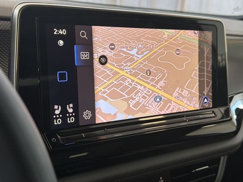 Certified 2024 Volkswagen Atlas Cross Sport SEL R-Line image 24