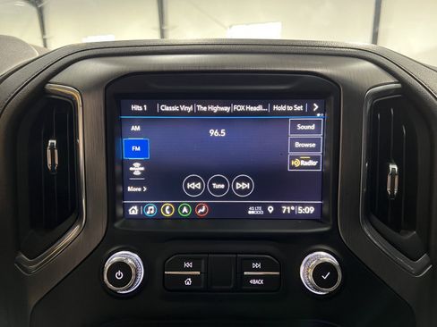 Used 2019 GMC Sierra 1500 Denali w/ Technology Package image 19