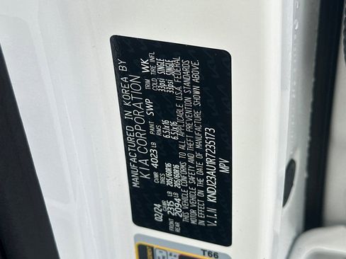 Used 2024 Kia Soul LX w/ Option Group 015 image 31