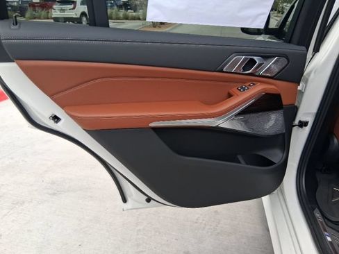 New 2027 BMW X7 xDrive40i w/ Executive Package AWD/4WD image 15