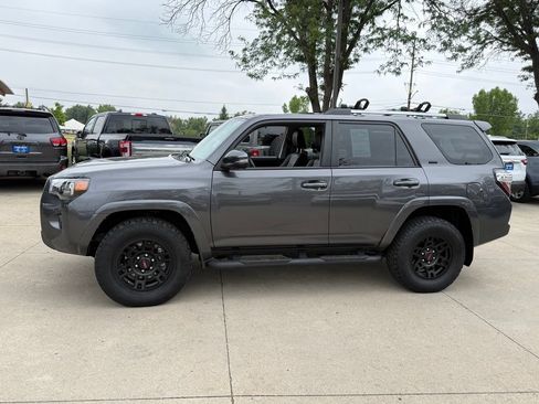 Used 2023 Toyota 4Runner SR5 Premium w/ Moonroof Package AWD/4WD image 7