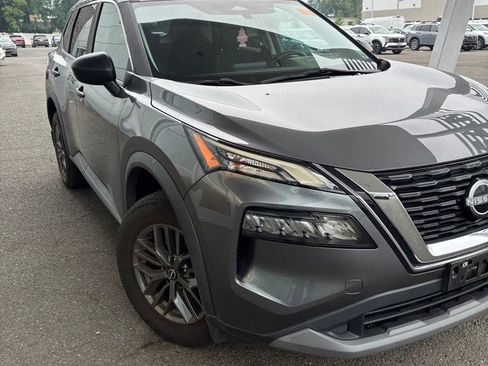 Used 2023 Nissan Rogue S AWD/4WD image 9