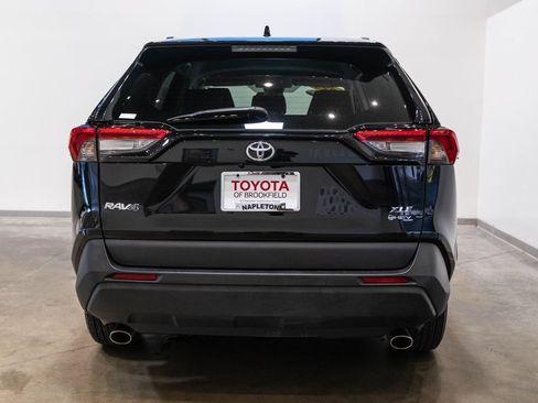 Certified 2025 Toyota RAV4 XLE AWD/4WD image 8