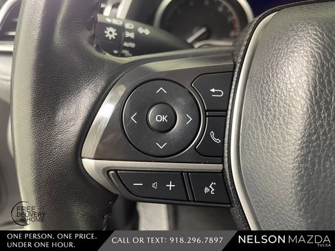 Used 2023 Toyota Camry XLE image 22