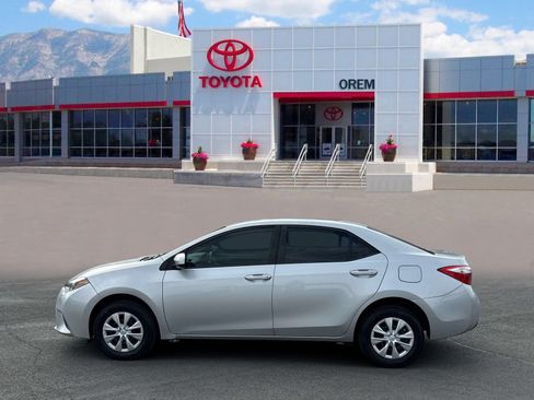 Used 2015 Toyota Corolla L FWD image 6