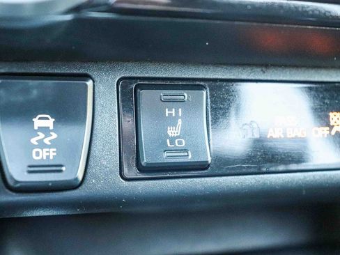 Certified 2023 Toyota RAV4 SE w/ Convenience Package AWD/4WD image 29