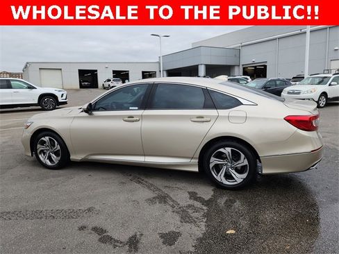 Used 2018 Honda Accord EX image 5