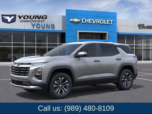 New 2026 Chevrolet Equinox LT w/ Convenience Package II image 2