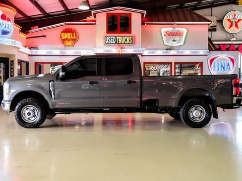 Used 2023 Ford F350 XL w/ 360-Degree Camera Package AWD/4WD image 11