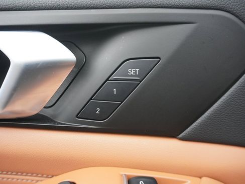 Used 2023 BMW X5 xDrive40i w/ Premium Package image 48