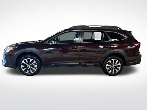 Certified 2024 Subaru Outback Limited AWD/4WD image 2