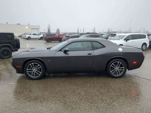 Certified 2018 Dodge Challenger GT image 11