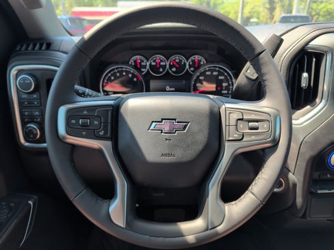Used 2022 Chevrolet Silverado 1500 RST image 31